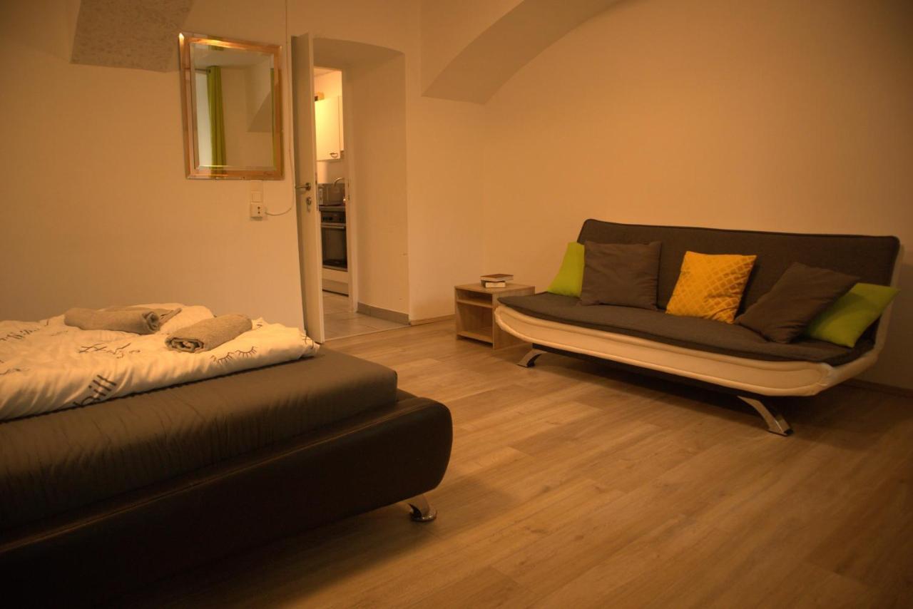 Brilliant Souterrain Apt. - Prater Amuesement Park Apartamento Viena Exterior foto
